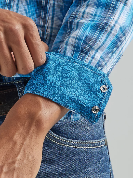 20X Competition Advanced Comfort Long Sleeve Two Pocket Western Snap Plaid Shirt Men Wrangler RHXV493 Clothing Azul (112324832)