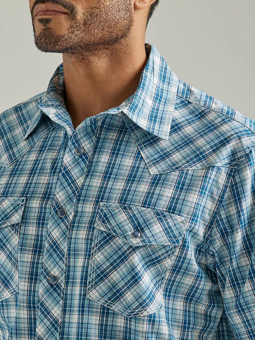 20X Competition Advanced Comfort Short Sleeve Western Snap Two Pocket Plaid Shirt Men Wrangler RHXV453 Clothing Pacific Check (112327806)