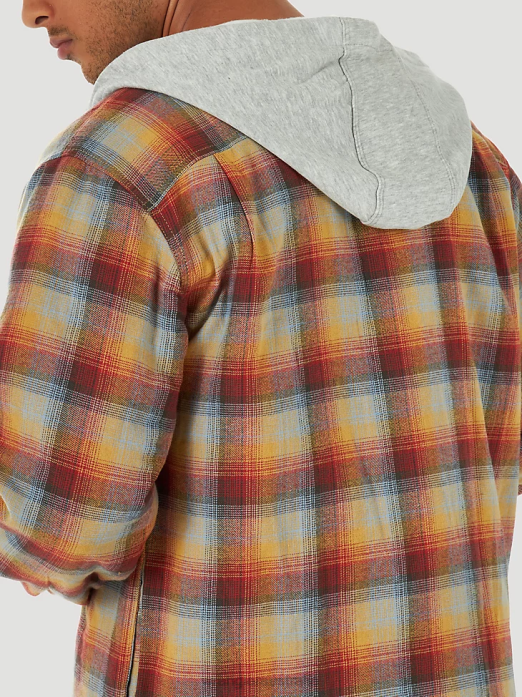 Authentics Quilted Flannel Shirt Jacket Men Wrangler RHXV394 Clothing Red/Yellow (ZHEEPAT)