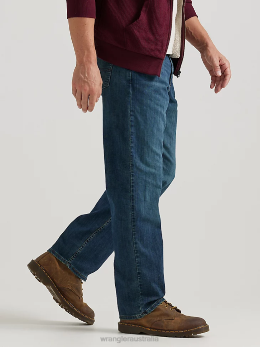 Authentics Relaxed Fit Comfort Flex Jean Men Wrangler RHXV200 Clothing Carbon (ZM3CSCN)