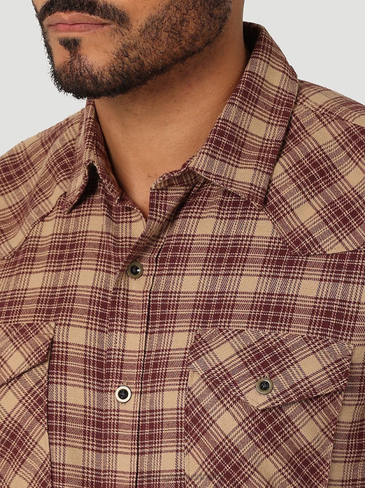 Cloud Flannel Free To Stretch Shirt Men Wrangler RHXV382 Clothing Petrified Oak (112324448)