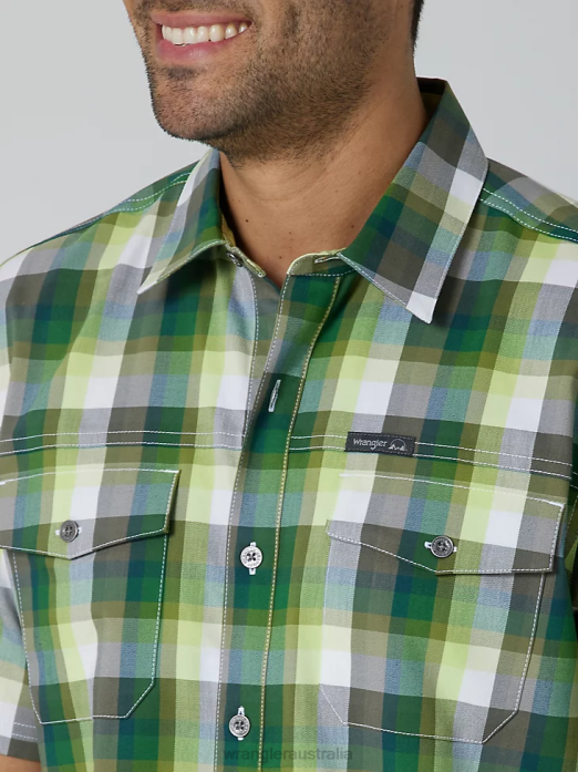Eco-Friendly Plaid Short Sleeve Camp Shirt Men Wrangler RHXV399 Clothing Amethyst Forest (112336161)
