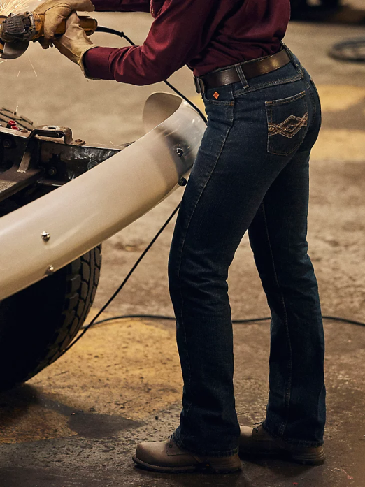 FR Flame Resistant Mid-Rise Bootcut Jean Women Wrangler RHXV805 Clothing Crosshatch (10FRW10CH)