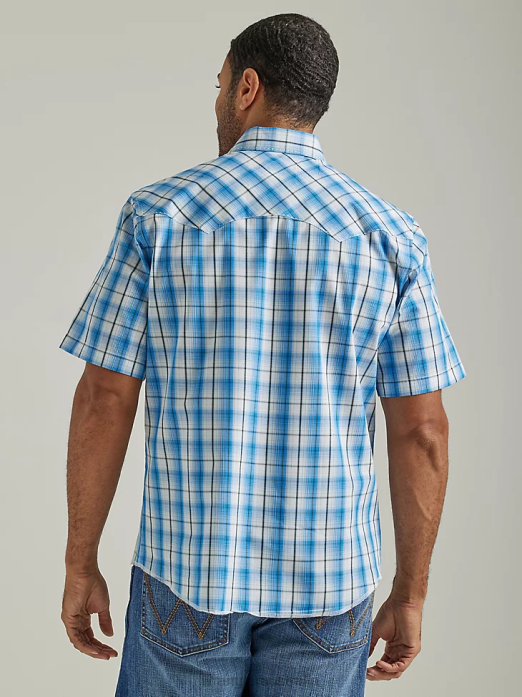 Fashion Snap Short Sleeve Western Snap Plaid Shirt Men Wrangler RHXV460 Clothing Blue Horizons (112326469)