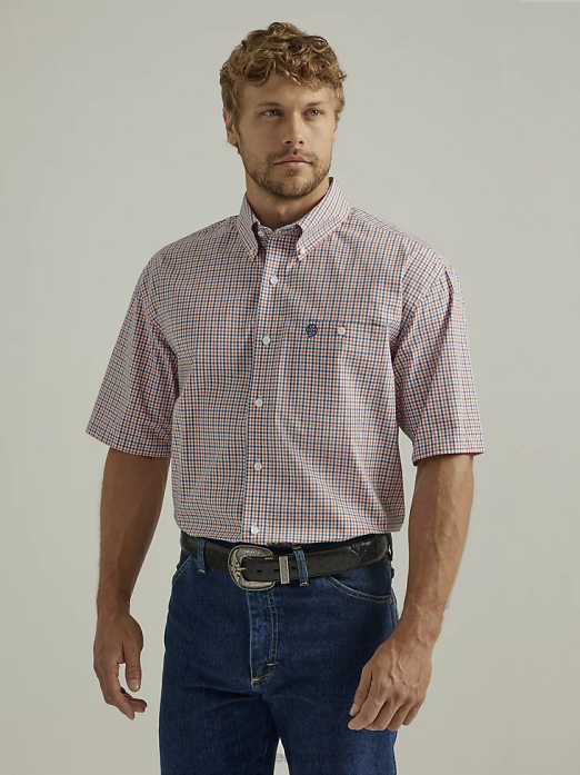 George Strait Short Sleeve 1 Pocket Button Down Plaid Shirt Men Wrangler RHXV312 Clothing Orange Peel (112327816)