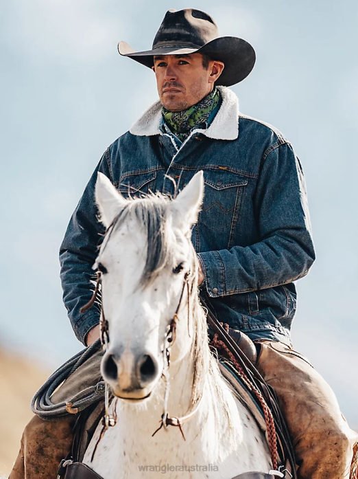 Heritage Anti-Fit Jacket Men Wrangler RHXV616 Clothing Blue (112335451)