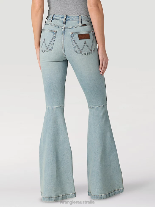 High Rise Bold Boot Jean Women Wrangler RHXV730 Clothing Medium Dark (112324285)