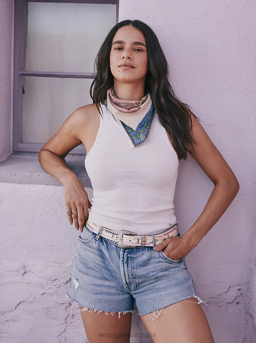 High Rise Vintage Cut-Off Short Women Wrangler RHXV833 Clothing Bloom (112335762)