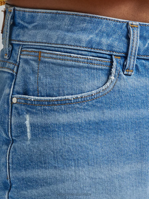 High Rise Vintage Cut-Off Short Women Wrangler RHXV841 Clothing Light Wash (112327626)