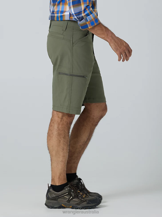 Outdoor Performance Utility Short Men Wrangler RHXV606 Clothing Dusty Olive (112336155)