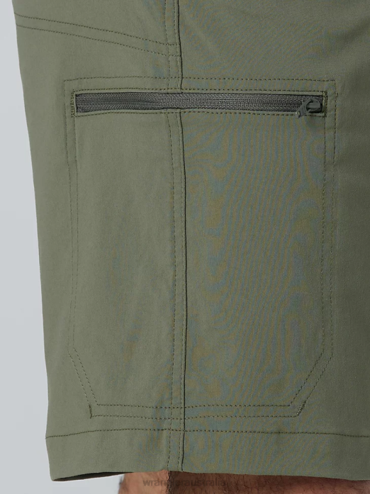 Outdoor Performance Utility Short Men Wrangler RHXV606 Clothing Dusty Olive (112336155)