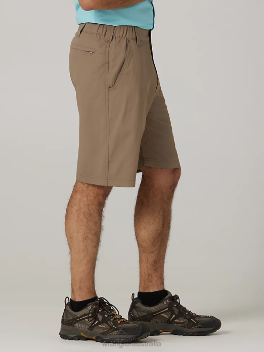 Performance Elastic Waist Short Men Wrangler RHXV597 Clothing Fallen Rock (112336135)