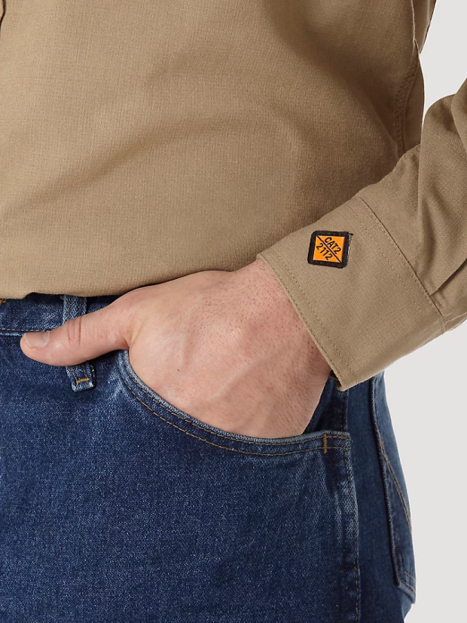 RIGGS Workwear FR Flame Resistant Twill Solid Work Shirt Men Wrangler RHXV403 Clothing Khaki (FR3W01K)