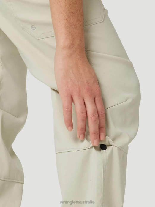 RIGGS Workwear Ripstop Ranger Cargo Pant Women Wrangler RHXV820 Clothing Golden Khaki (3WF60GK)