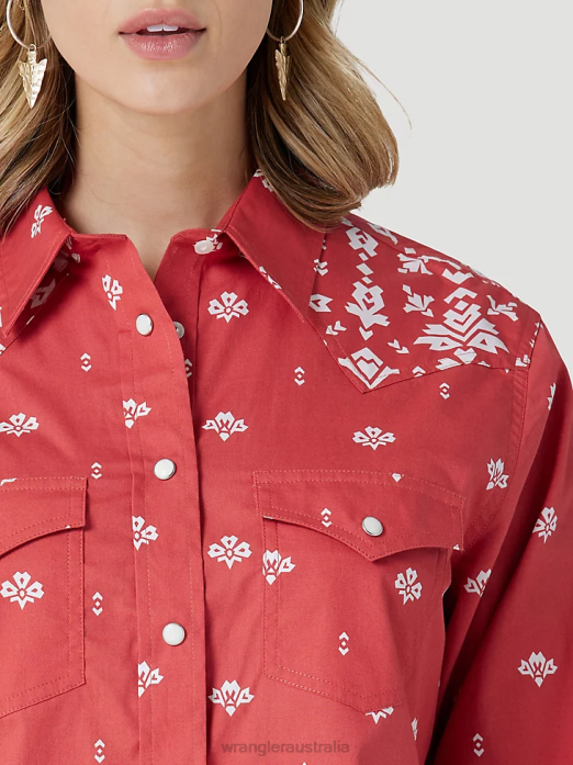 Retro Americana Bandana Western Snap Shirt Women Wrangler RHXV882 Clothing Red (112327234)