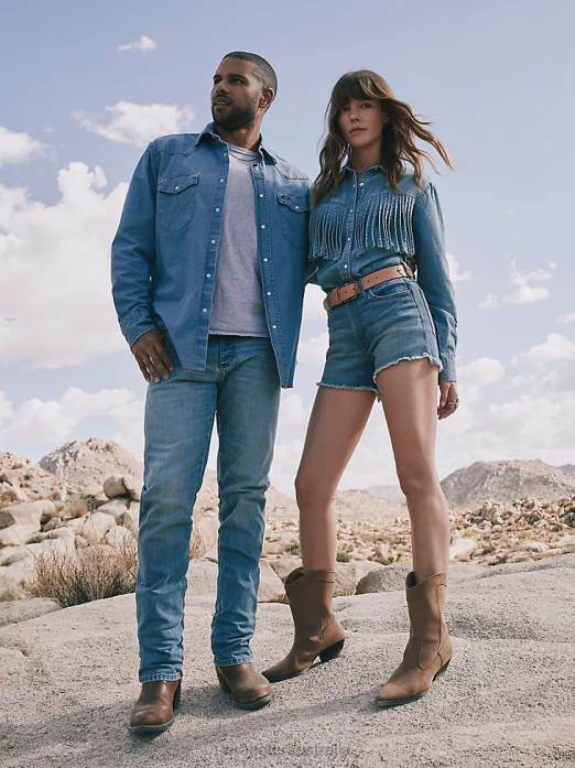 Reworked Short Women Wrangler RHXV822 Clothing Light Stone (WBRWSLS)