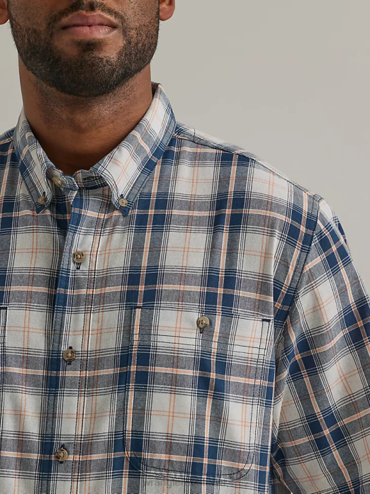 Rugged Wear Short Sleeve Easy Care Plaid Button-Down Shirt Men Wrangler RHXV343 Clothing Dark Navy (112325891)