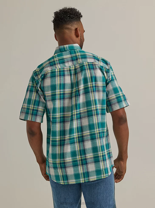 Rugged Wear Short Sleeve Easy Care Plaid Button-Down Shirt Men Wrangler RHXV345 Clothing Variable Teal (112325890)