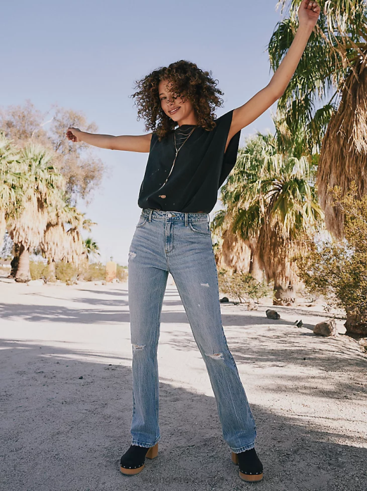 Worldwide 661 High Rise Wide Leg Jean Women Wrangler RHXV771 Clothing Preloved (112334587)