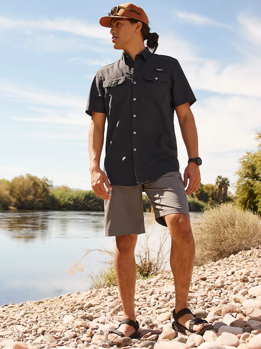 Performance Elastic Waist Short Men Wrangler RHXV594 Clothing Iron Gate (112336063)