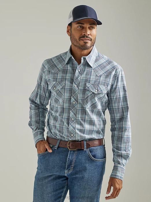 20X Competition Advanced Comfort Long Sleeve Two Pocket Western Snap Plaid Shirt Men Wrangler RHXV495 Clothing Blue Sea Navy (112327800)