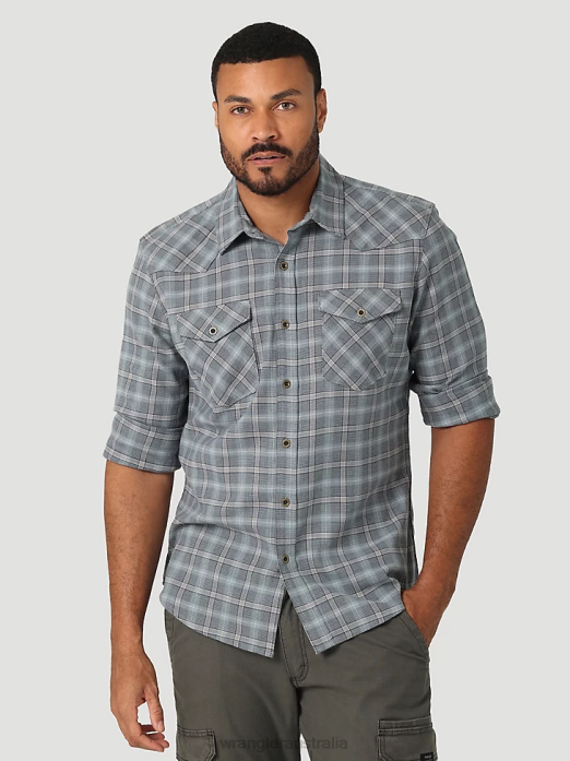 Cloud Flannel Free To Stretch Shirt Men Wrangler RHXV386 Clothing Lead (112324446)