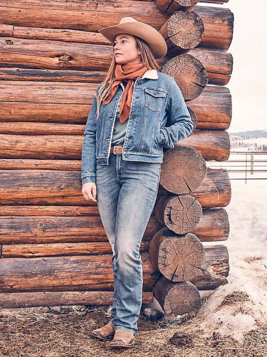 Ultimate Riding Jean Willow Women Wrangler RHXV786 Clothing Rebecca (WRW60RA)